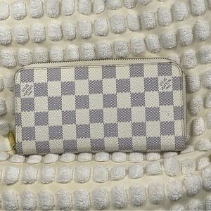 Checkered FASHION wallet SEE PHOTOS